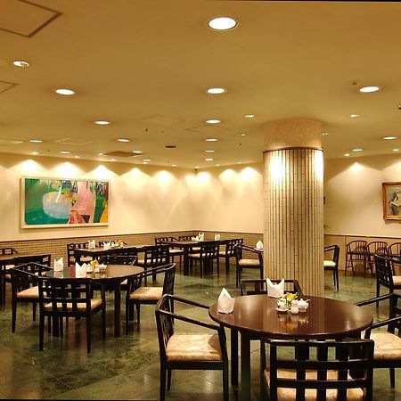 Okayama Royal Hotel Екстер'єр фото