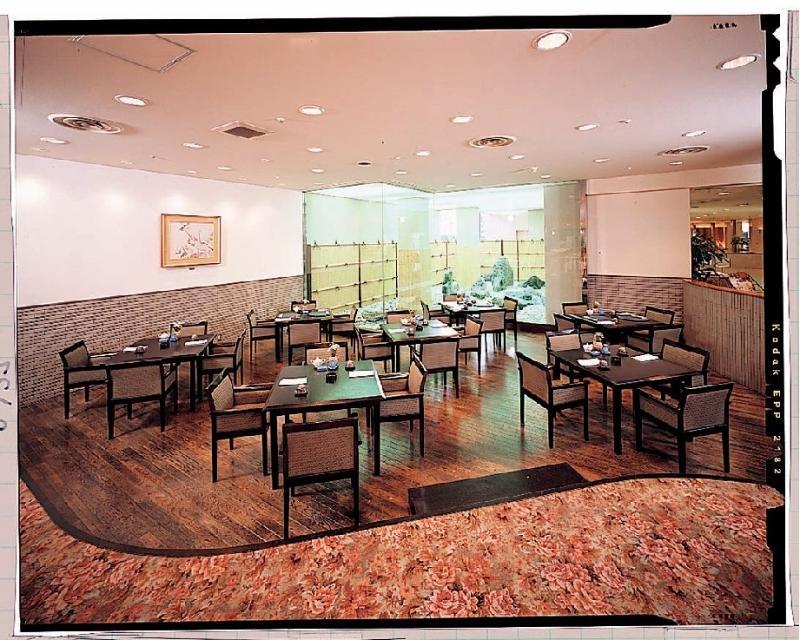 Okayama Royal Hotel Екстер'єр фото
