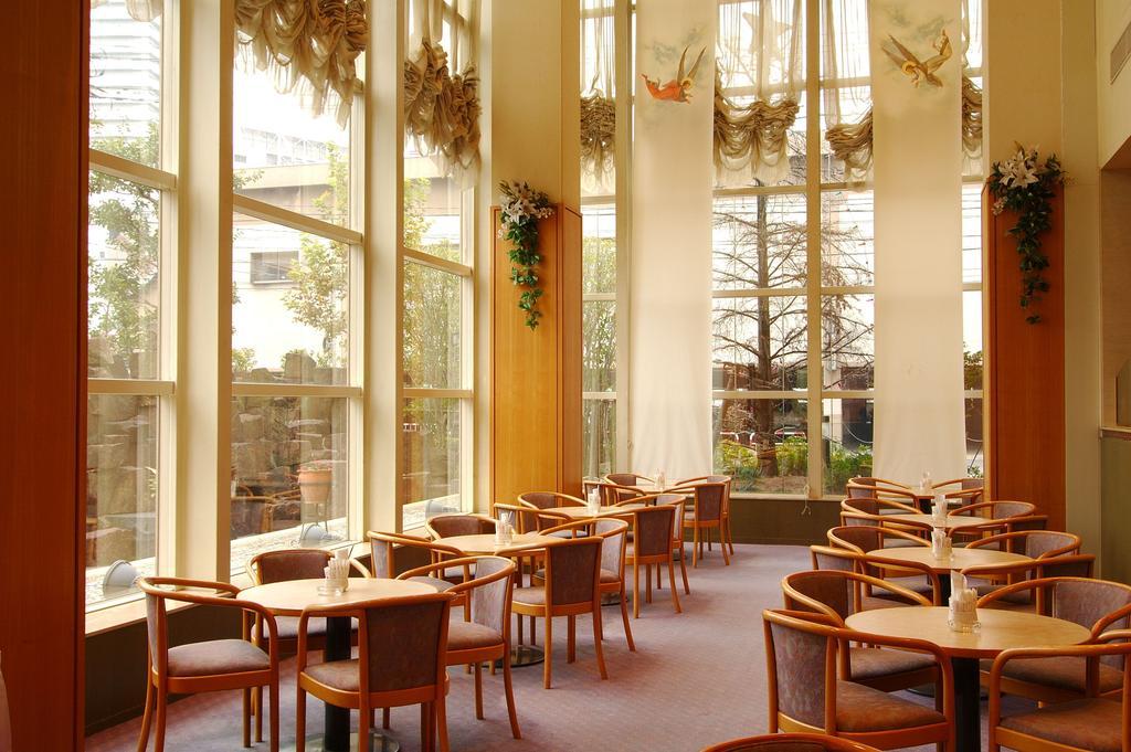 Okayama Royal Hotel Екстер'єр фото